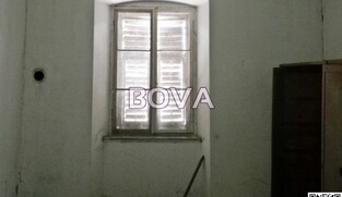 Poslovno stambeni objekt 680 m2 u Benkovcu, Zadar *PRILIKA*  (ID-1918)