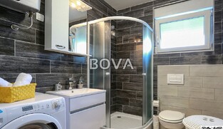 Dvosoban stan 64 m2 &ndash; Zadar *POGLED MORE* (ID-2330)