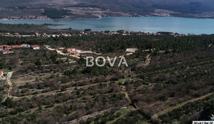 Građevinsko zemlji&scaron;te 1555 m2 &ndash; Pridraga *Pravilan oblik* (ID-2406/D)