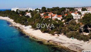 Građevinsko zemlji&scaron;te 298 m2 &ndash; Petrčane *Mirna lokacija* (ID-2290/E)