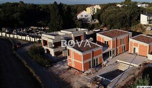Apartman 134 m2 &ndash; Petrčane *Mirno naselje* (ID-2544/E)