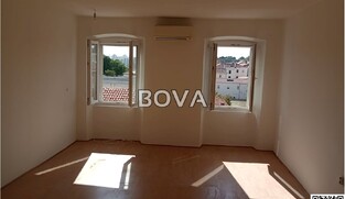 Stan 89 m2 &ndash; Zadar *Pogled na Zadarski most* (ID-2554/E)