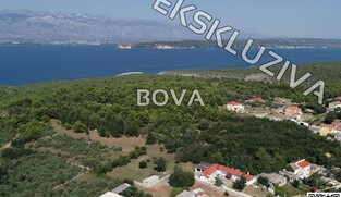 Građevinsko zemlji&scaron;te 500m2 &ndash; Vrsi *Centar mjesta* (ID-2555/E)