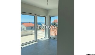 Apartman 130 m2 &ndash; Zadar *POGLED MORE* (ID-2561/E)