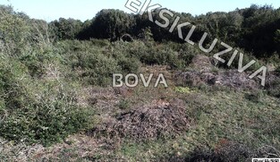 Građevinsko zemlji&scaron;te 1100 m2 &ndash; Petrčane *Mirno okruženje* (ID-2587/A)