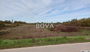 Građevinsko zemlji&scaron;te 419 m2 &ndash; Zemunik Donji *Centar mjesta* (ID-2615/E)